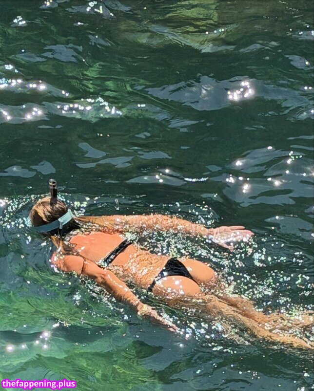 Adriane Galisteu / galisteuoficial Fotografie OnlyFans Dezbrăcată #442
