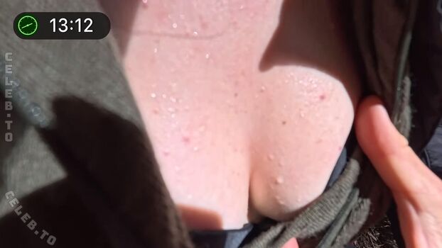 Full leaked Affe auf bike private onlyfans photo