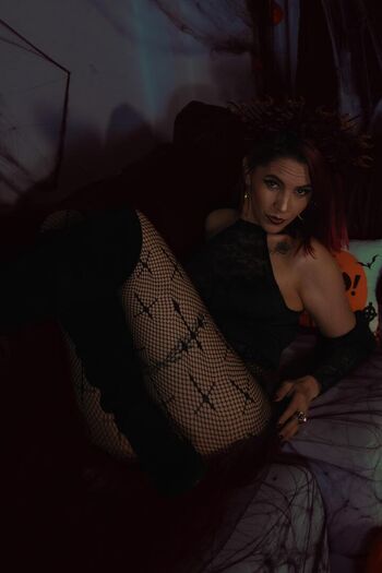 Full leaked Aixa hill private onlyfans photo
