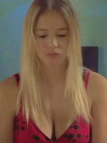 Alba Baptista