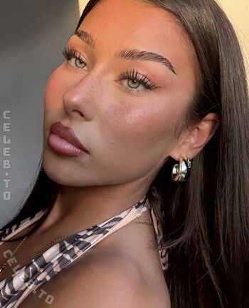 Full leaked Aleyna t private onlyfans photo