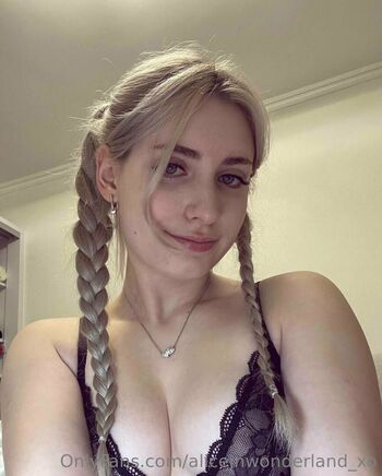 Full leaked Aliceinwonderland xo private onlyfans photo