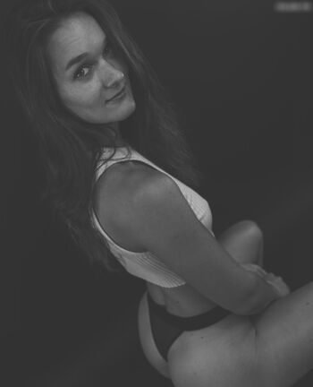 Full leaked Ally hrng private onlyfans photo