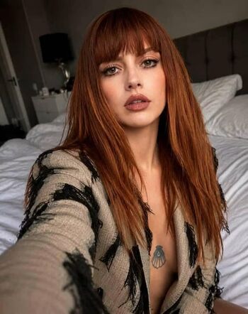 Full leaked Annalisa scarrone private onlyfans photo