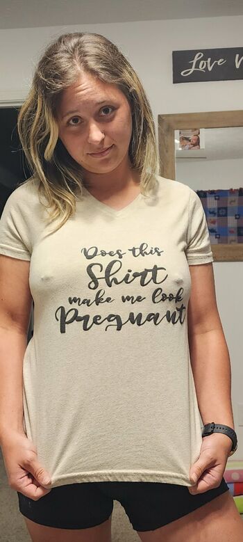 Full leaked Annoyedwifey private onlyfans photo
