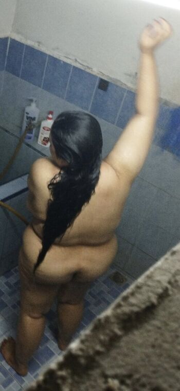 Full leaked Anouk bustyy private onlyfans photo