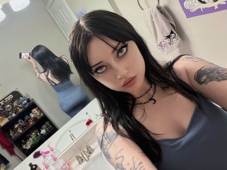 Full leaked Arisa vurr private onlyfans photo