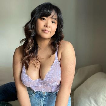 Full leaked Asian  page private onlyfans photo