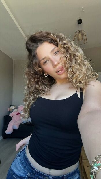 Full leaked Asya yaman private onlyfans photo