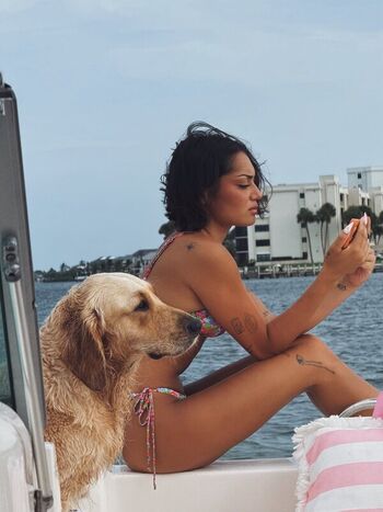Full leaked Avani gregg private onlyfans photo