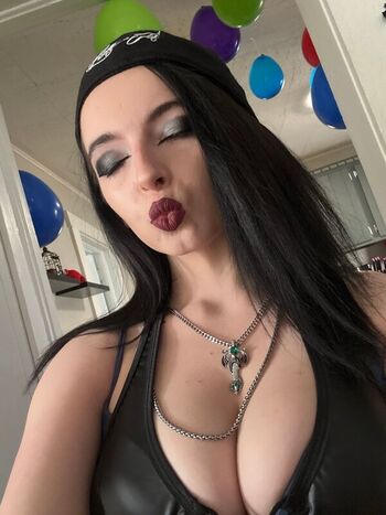 Full leaked Aviana addams private onlyfans photo