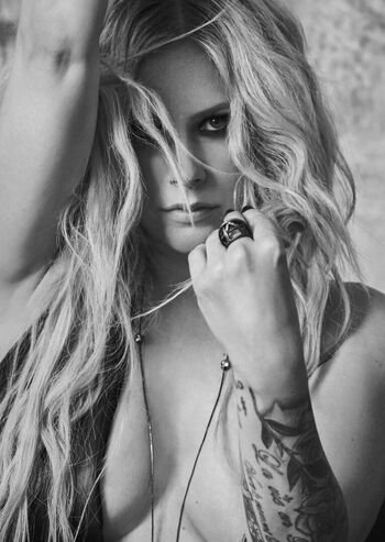 Avril Lavigne