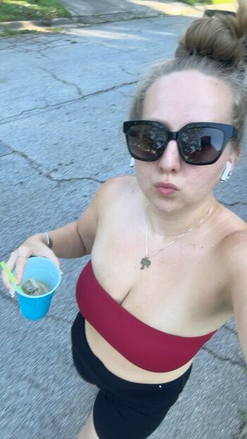 Awalmartparkinglott