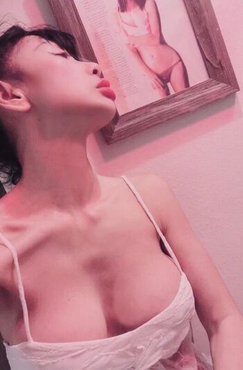 Full leaked Bai ling  page private onlyfans photo