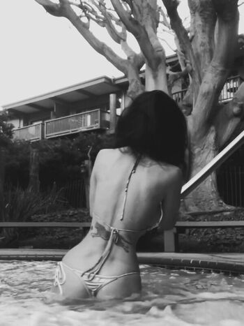 Full leaked Bai ling  page private onlyfans photo