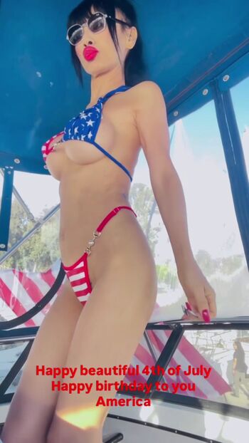 Full leaked Bai ling  page private onlyfans photo