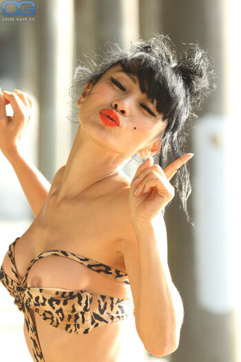Full leaked Bai ling  page private onlyfans photo