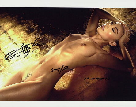 Full leaked Bai ling  page private onlyfans photo