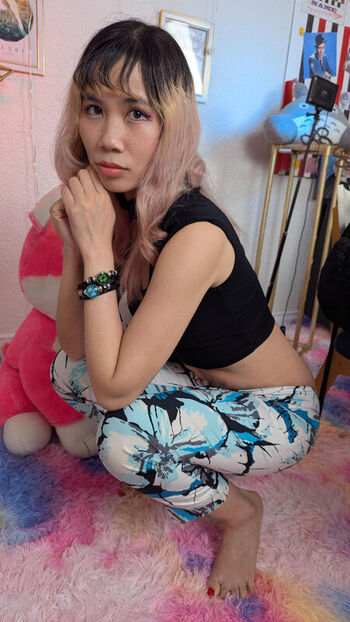 Full leaked Bessy q private onlyfans photo