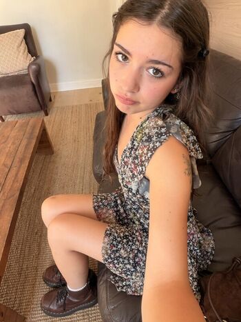 Full leaked Bighazeleyeddoe page private onlyfans photo