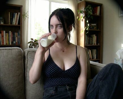 Full leaked Billie eilish fake page private onlyfans photo