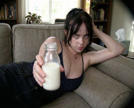 Full leaked Billie eilish fake page private onlyfans photo