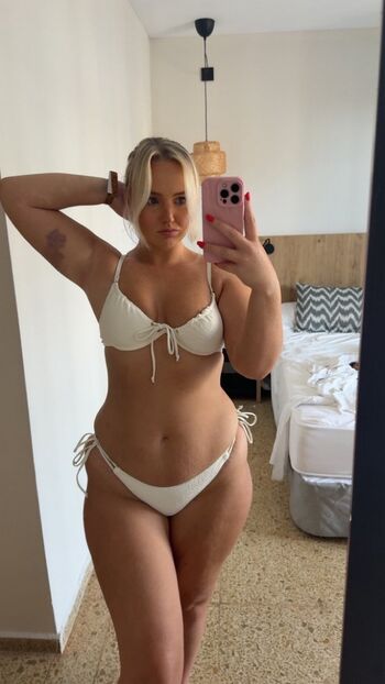 Full leaked Blondehunx private onlyfans photo