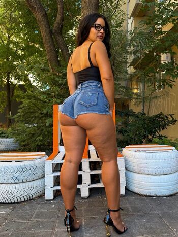 Full leaked Bozhanova private onlyfans photo