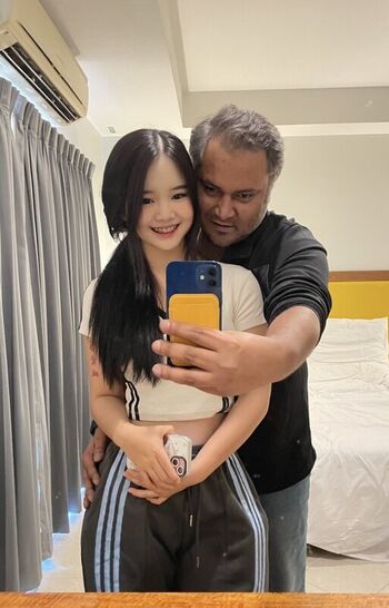 Full leaked Brown men white women imwf private onlyfans photo