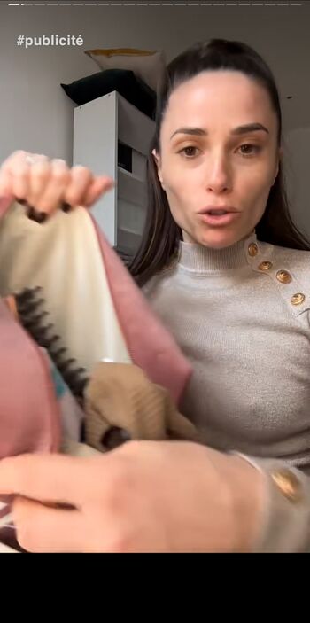 Full leaked Capucine anav private onlyfans photo