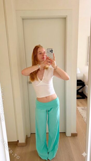Full leaked Carla zombek private onlyfans photo