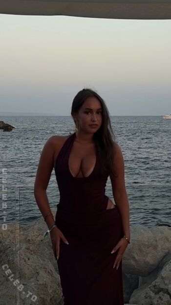 Full leaked Caro lnw private onlyfans photo