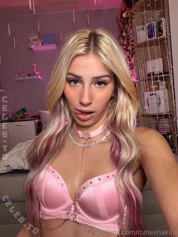Full leaked Chiara rides page private onlyfans photo