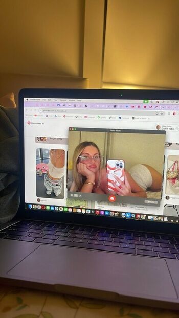 Full leaked Chlotobin  page private onlyfans photo
