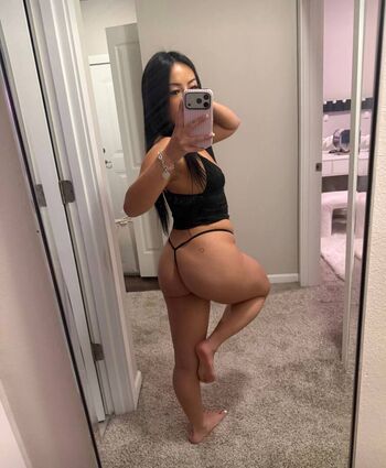 Full leaked Cindyxxchen private onlyfans photo