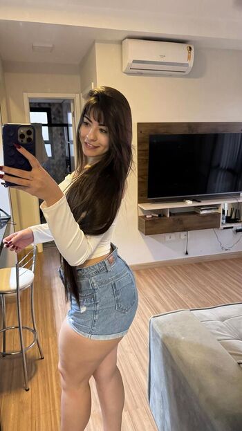 Full leaked Clara faccion private onlyfans photo