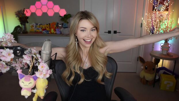 Full leaked Dizzykitten private onlyfans photo