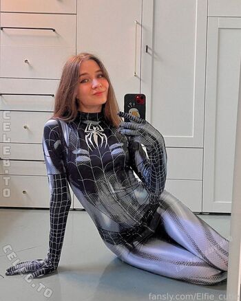 Full leaked Elfie cutie private onlyfans photo