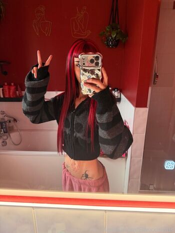 Full leaked Ellesaurus  page private onlyfans photo