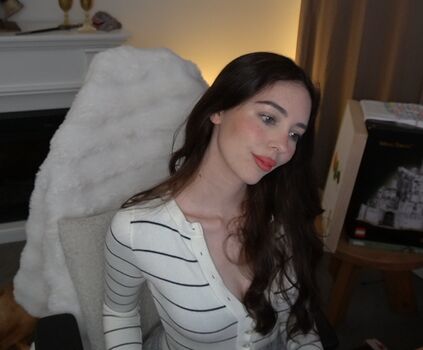 Full leaked Yzabeya/ private onlyfans photo