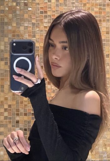 Emma Houlmiere
