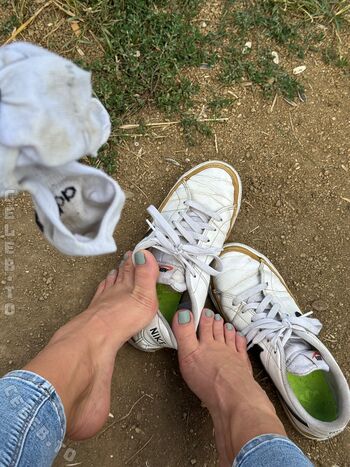 Emmysfeetandsocks