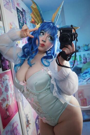 Full leaked Enyaarwyen private onlyfans photo