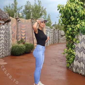 Full leaked Esleem private onlyfans photo