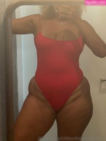 Full leaked Falyn fonoimoana private onlyfans photo