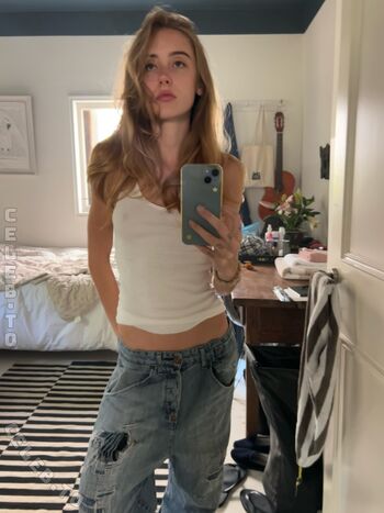 Full leaked Fredie halter page private onlyfans photo