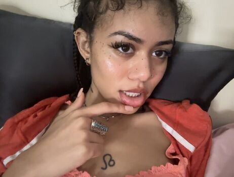 Full leaked Frenchtoes private onlyfans photo