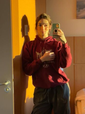 Full leaked Frogsgirls private onlyfans photo