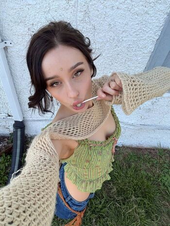 Full leaked Gatgirl private onlyfans photo
