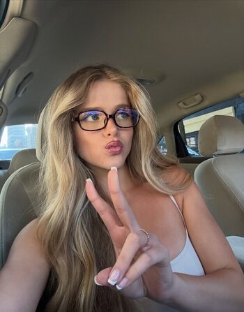 Full leaked Gabriella couto  page private onlyfans photo